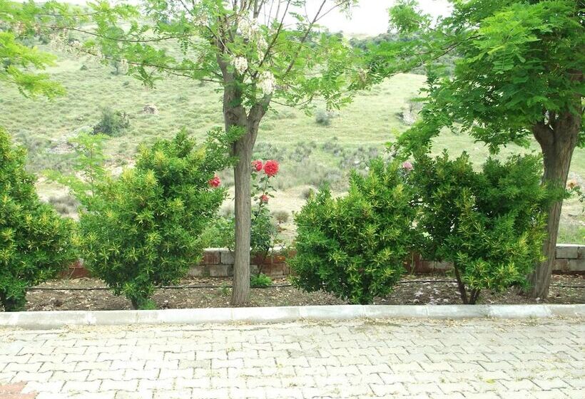 هتل Kestanbol Termal Kaplicalari