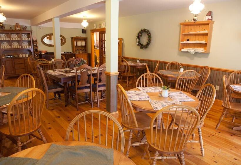 هتل Kindred Spirits Inn & Cottages