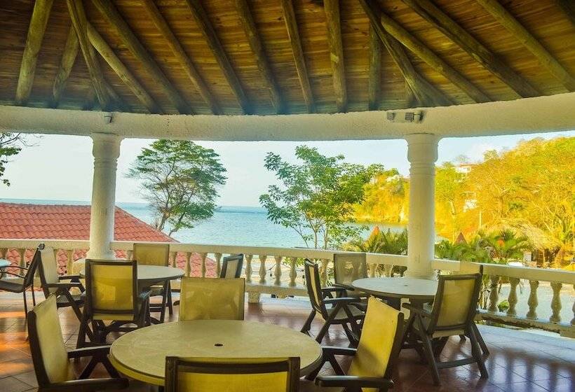 هتل La Isla