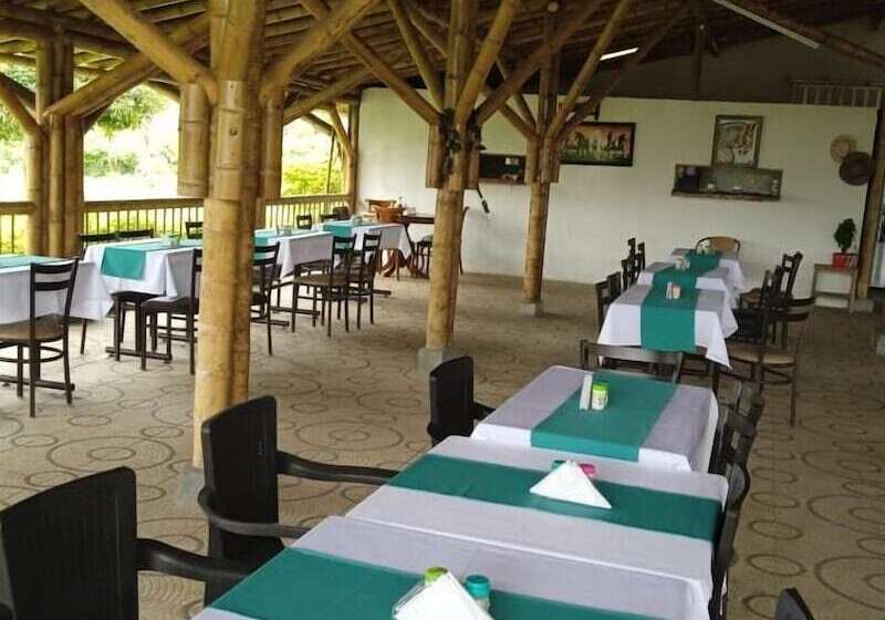 هتل Puerta Del Café