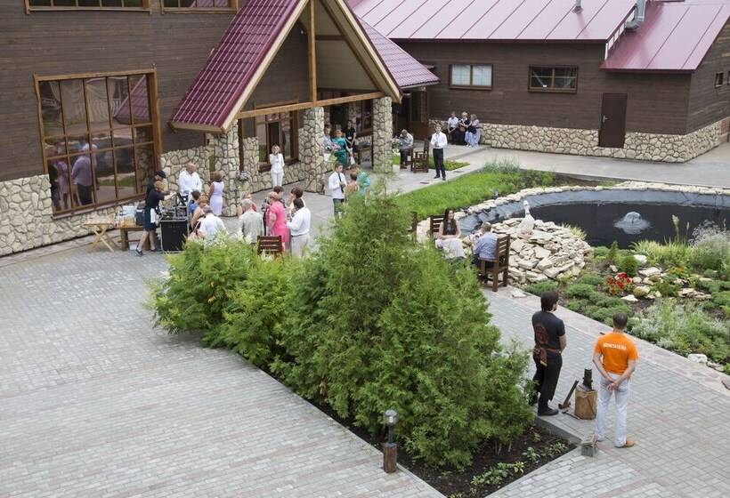 فندق Russkiy Dvor