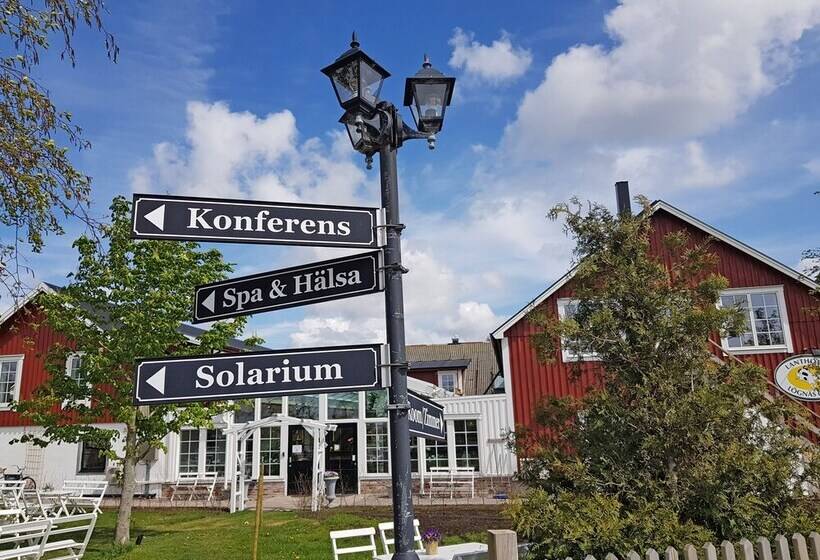 Lanthotell Lögnäs Gård