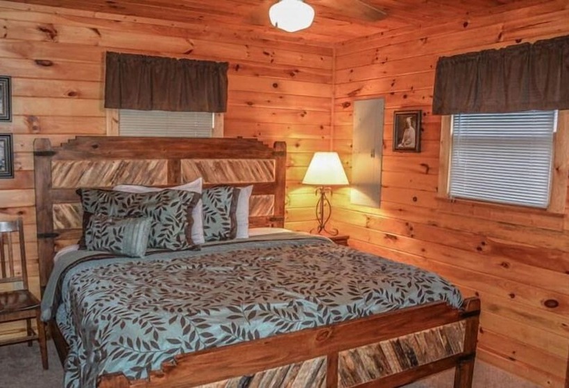 Mountain Rivers Lodge