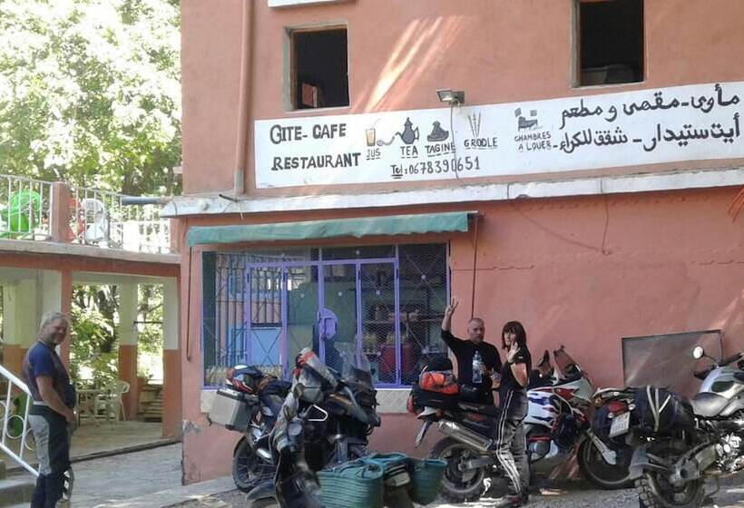ペンション Auberge Toubkal Amsouzart Aitst Idar