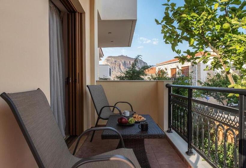 پانسیون Cyrenia Guesthouse