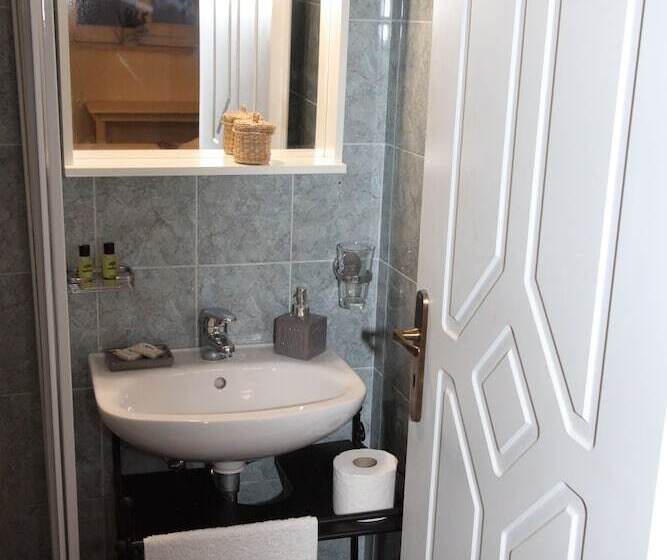 پانسیون Fiera Guesthouse