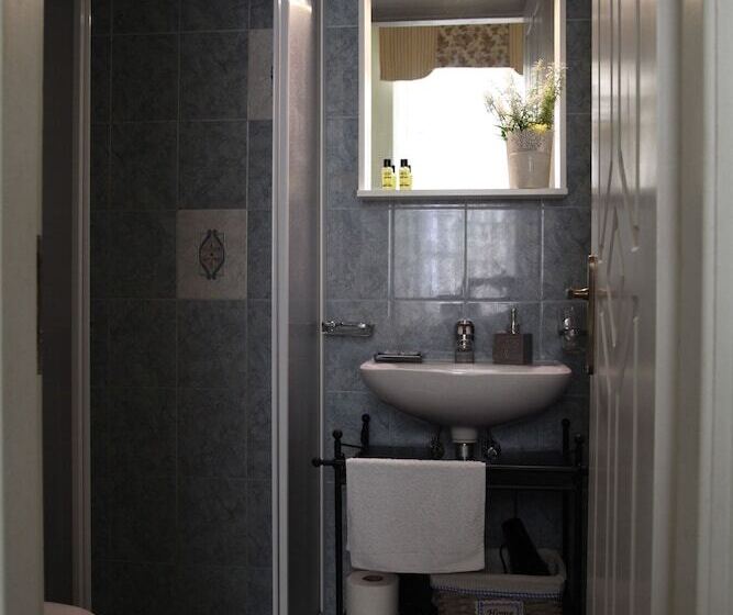 پانسیون Fiera Guesthouse