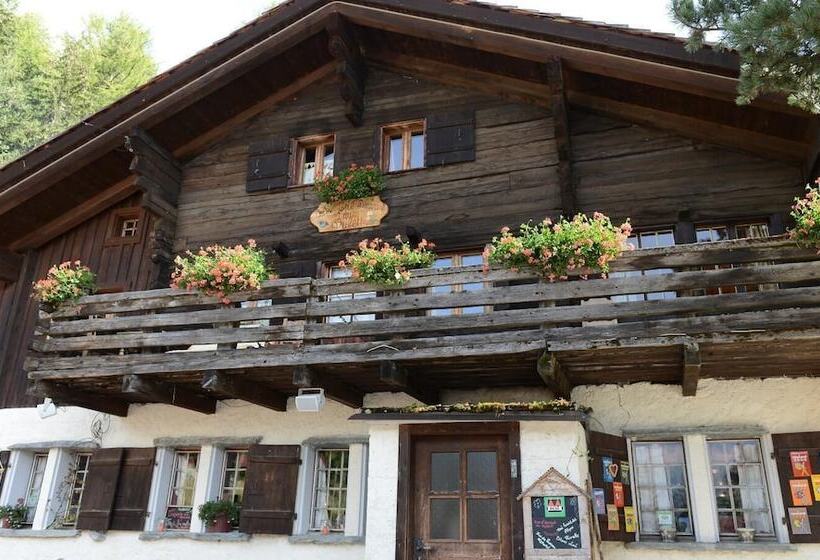 פנסיון Gite Du Prilet