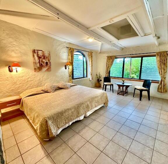 پانسیون Jean's Home