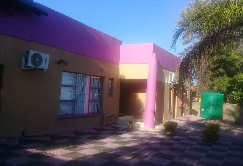 پانسیون Masego Guest House