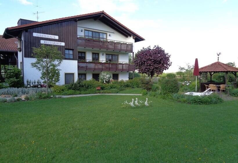 پانسیون Reiterhof Bad Füssing