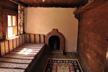 پانسیون Tanevit Dag Evi