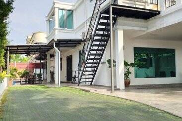 پانسیون Wawasan Homestay Butterworth