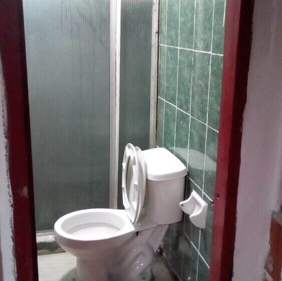 هاستل Hostal Macondo