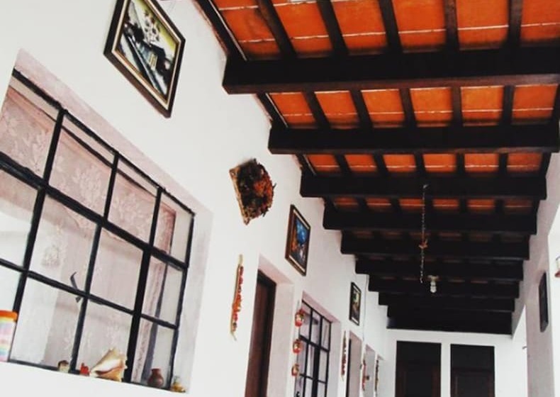 Casa Hostel El Empedrado