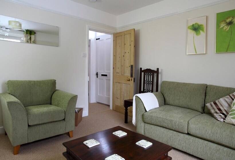 Dairy Barns Holiday Cottages