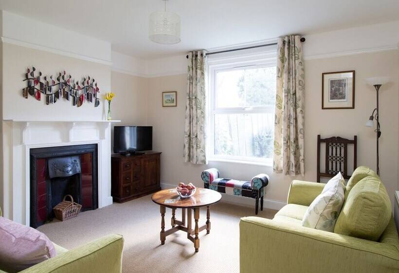 Dairy Barns Holiday Cottages