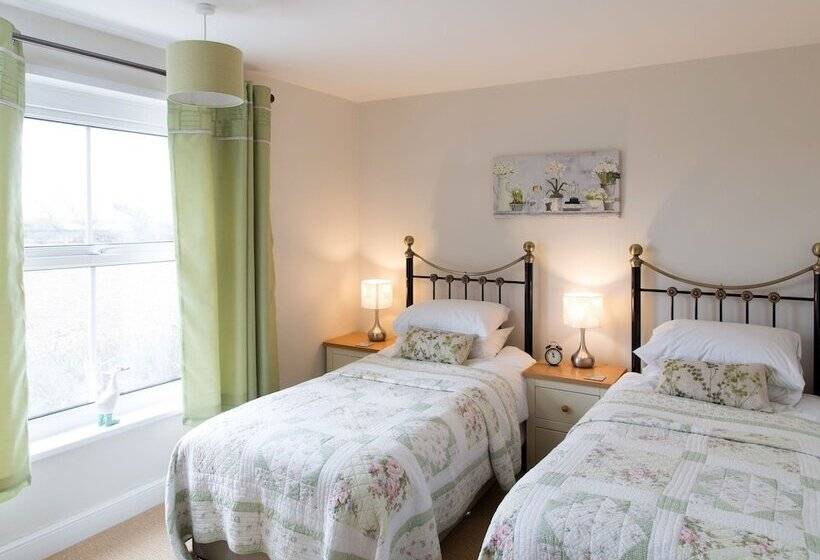 Dairy Barns Holiday Cottages