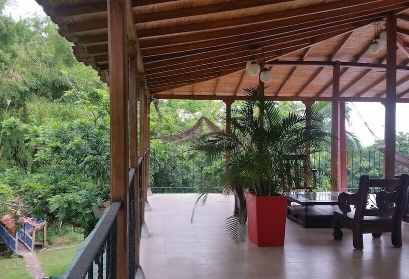 Finca Hotel Andaquies