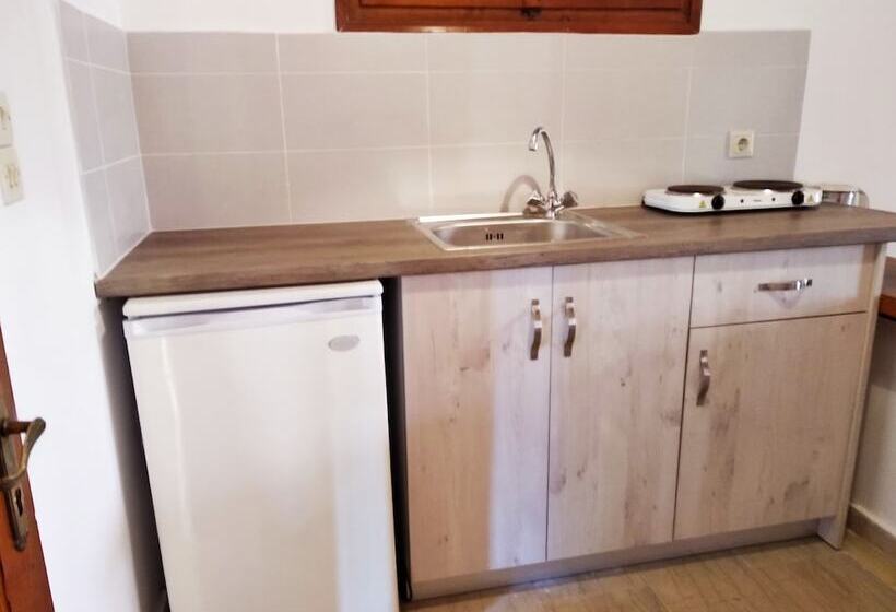 هتل Alex Katerina Apartments