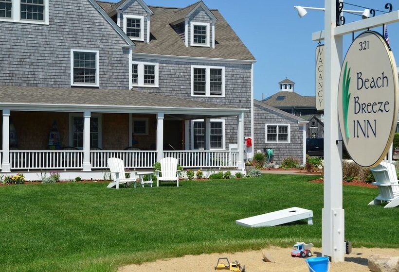 هتل Beach Breeze Inn