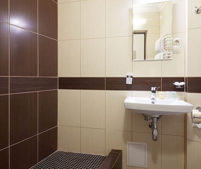 فندق Graal Resort