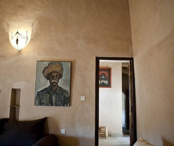 هتل Kasbah Ait Ben Moro