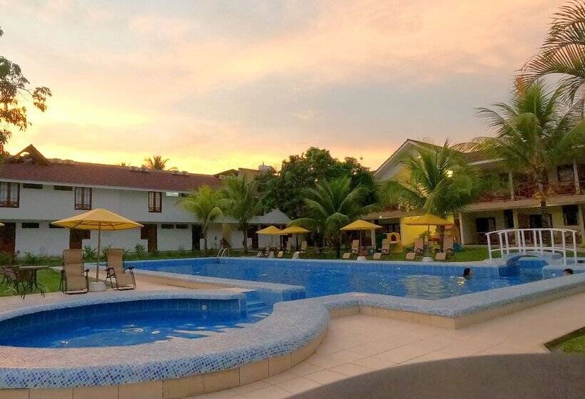 هتل Laguna Azul