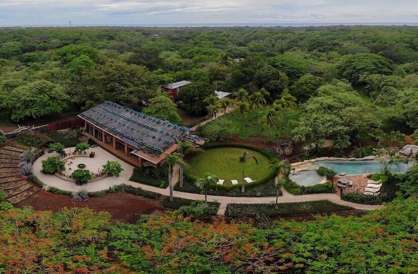 فندق Latica Lodge