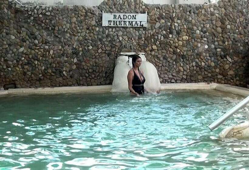 Radon Termal Otel
