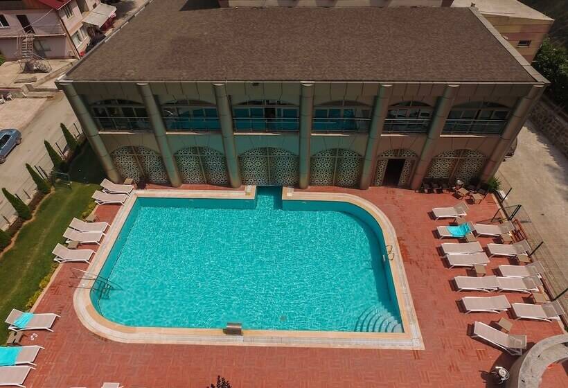 هتل Sarot Termal Park Resort & Spa Halal