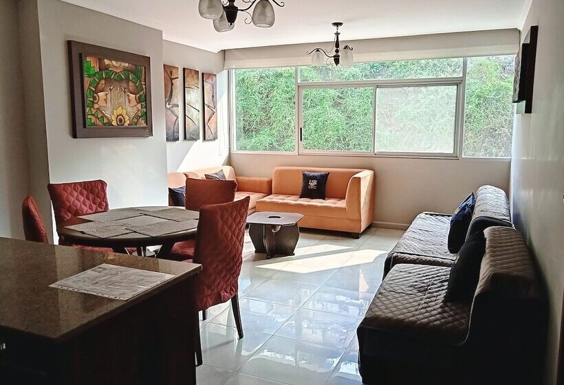 Luxury Suites Riverfront Gye