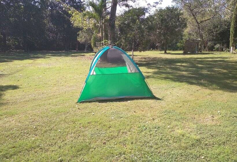 بنسيون Casados Ranch