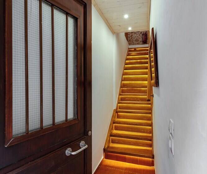 پانسیون Hamam Suites Portou