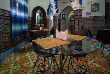 پانسیون Hôtel Sandra