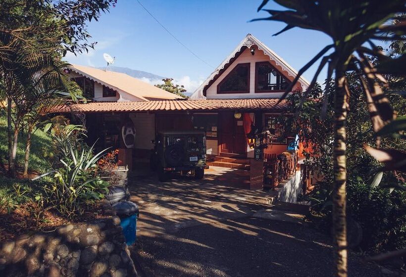 Spanish By The River   Turrialba   Hostel