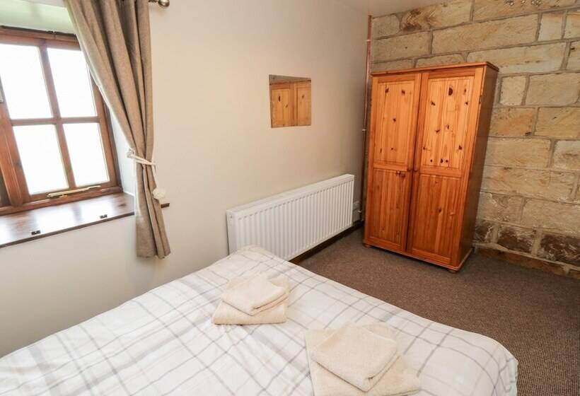 Stable Cottage