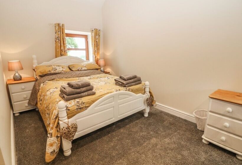 Y Deri Cottage