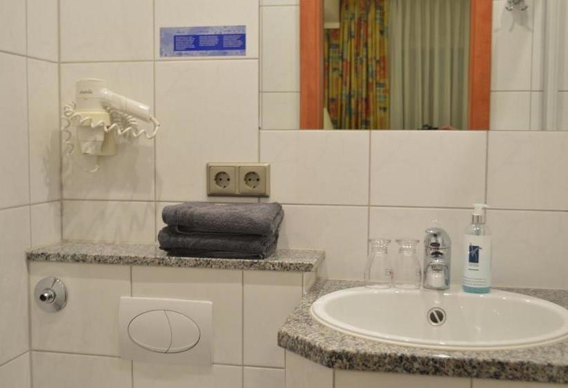 Отель Abant Frankfurt Obertshausen