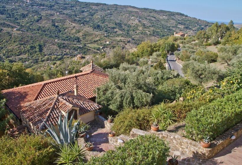 ホテル Borgo Riccio