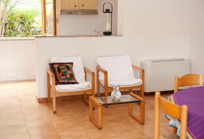 ホテル Elena Residence