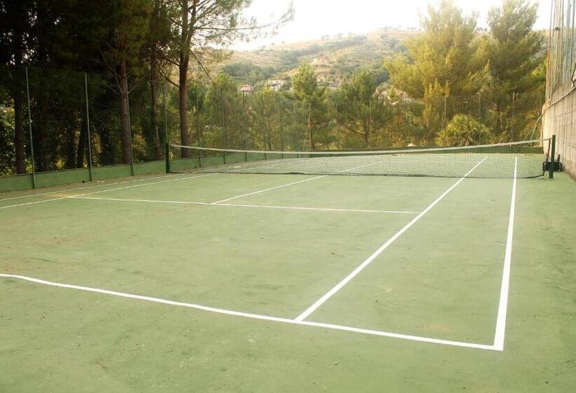 ホテル Elena Residence