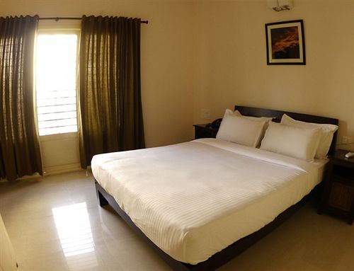 Hotel Maple Suites Serviced Apartments