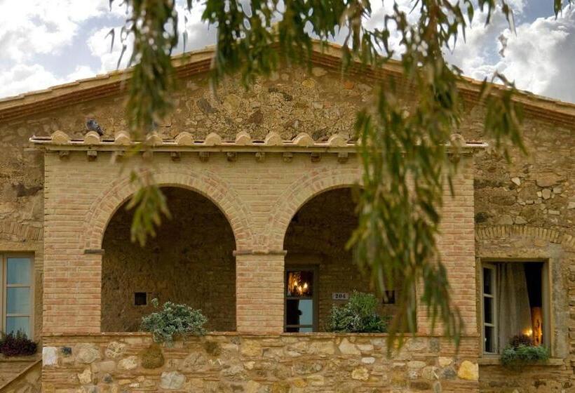 Отель Relais Sant Elena