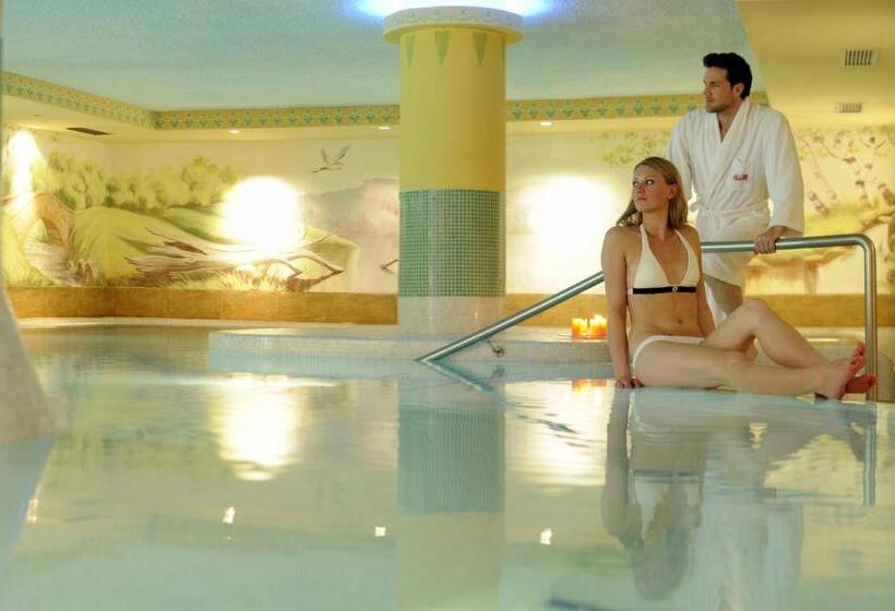 فندق Residence Kristall  Fiemme Holidays