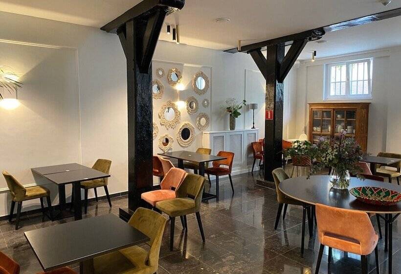 Fotos del hotel T Sandt Antwerpen:  8