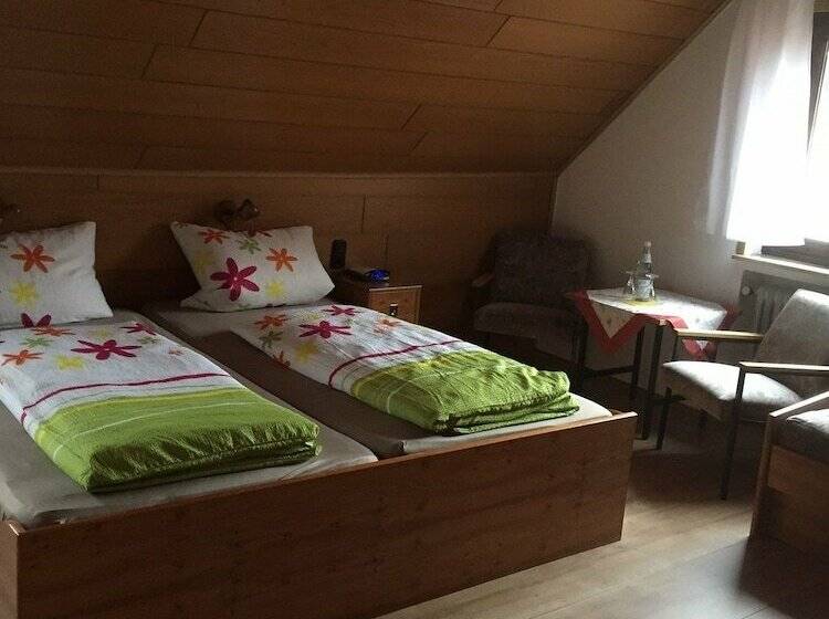 پانسیون Gasthof Hausmann
