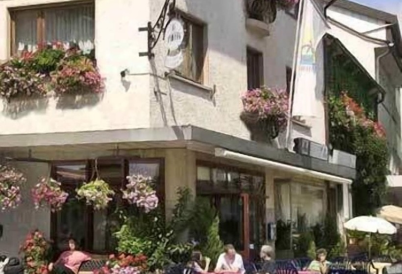 پانسیون Gasthof Hausmann