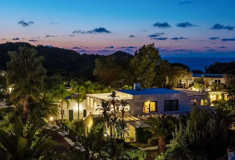 منتجع Botania Relais & Spa   The Leading Hotels Of The World