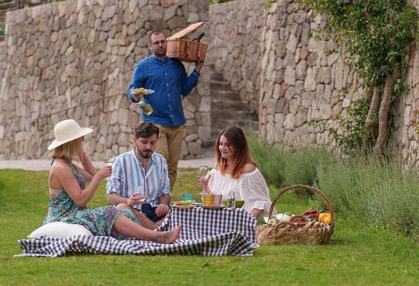منتجع Botania Relais & Spa   The Leading Hotels Of The World